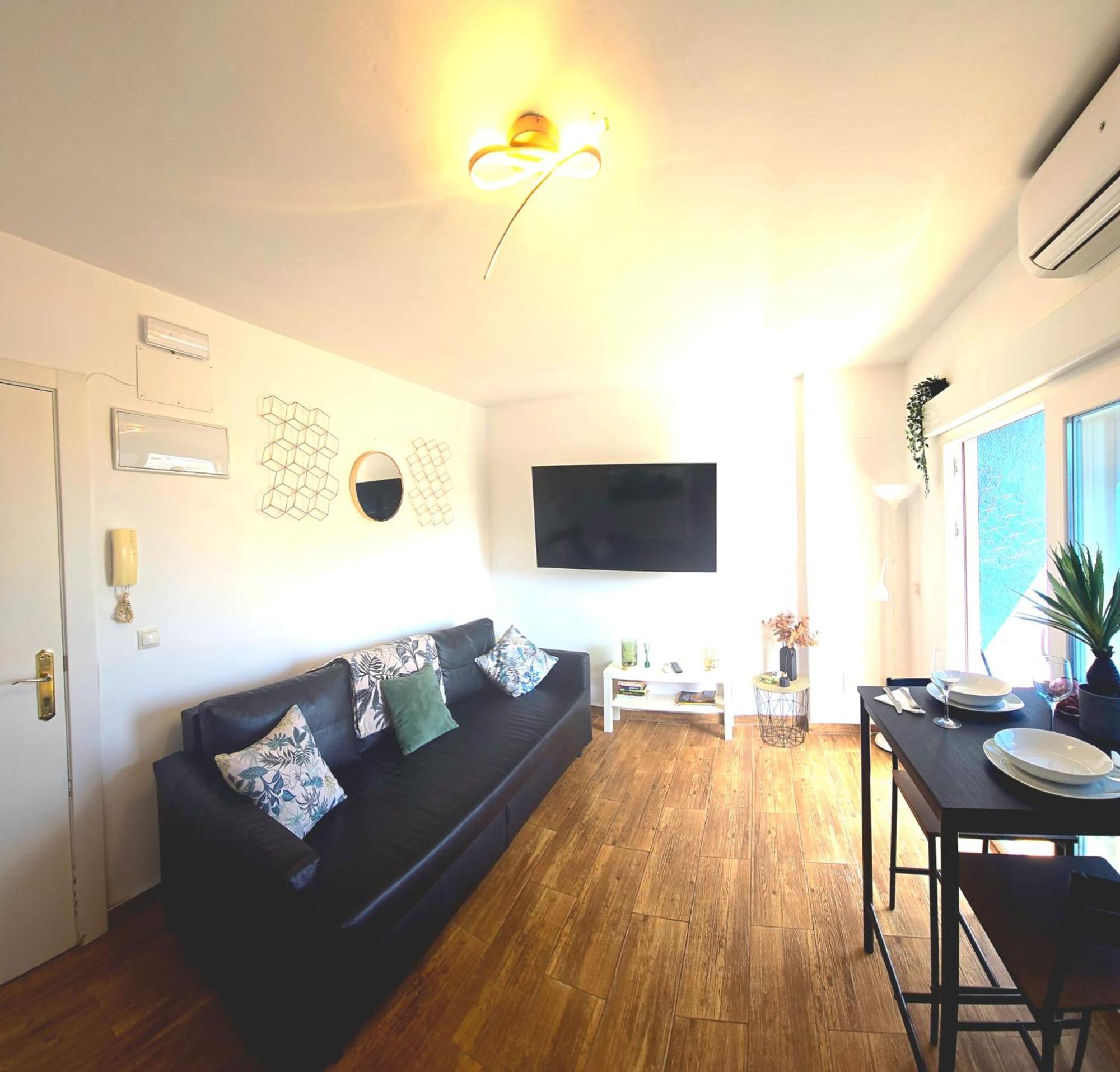 Bellevue Sea View Apartment By Namaste Elite Torremolinos Luaran gambar